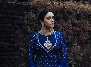 Amruta Khanvilkar exudes royalty in a stunning blue Anarkali suit