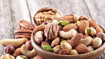 6 Nuts that can be added to a diabetic diet