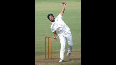 Vidarbha annihilate Hyderabad, enter Ranji Trophy knock-outs in style