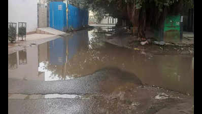 Drains clogged for months, sewage flows onto roads and parks here