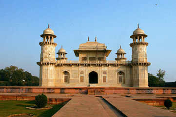 Itimad-ud-daula's Tomb