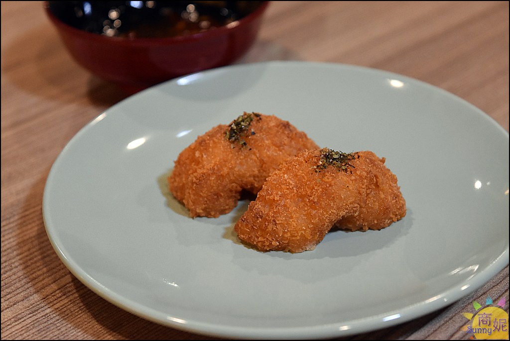 台中首見港式海南雞飯。銅鑼灣創意料理。香港廚師呈現道地港式平價美味