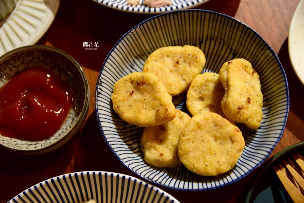 【台北食記】2730 cafe 貳柒參零咖啡 文青老宅貓咪窩 不限時深夜小食堂推薦