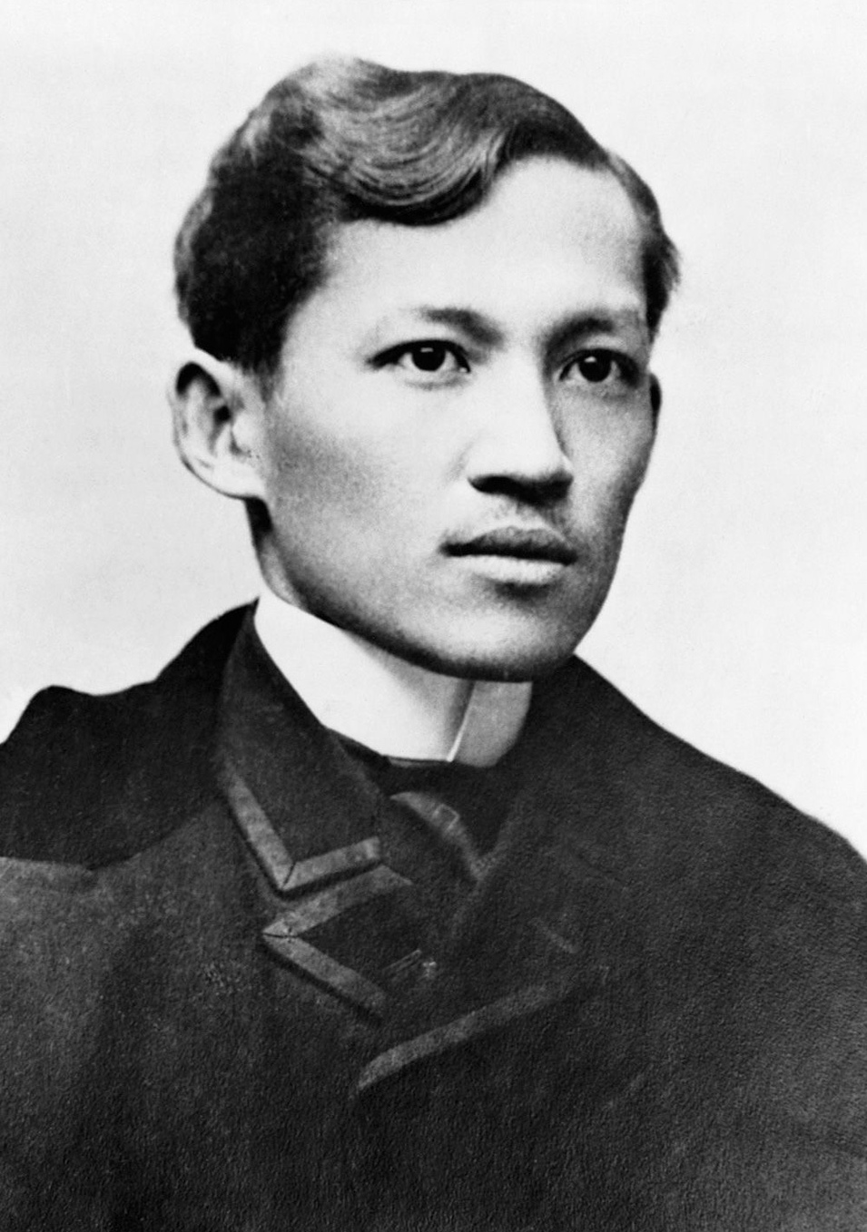 Jose Rizal, filippinsk nasjonalhelt