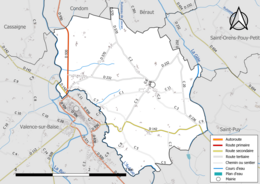 Carte en couleur présentant le réseau hydrographique de la commune