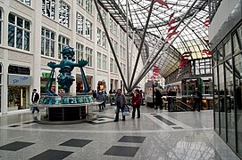 Winkelcentrum Goethe Galerie in het centrum (geopend in 1996)