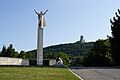 Паметник на свободата и в дълбочина паметникът Създатели на българската държава