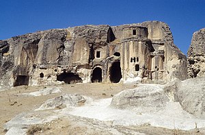 Igrejas bizantinas escavadas na rocha em Ayazini, distrito de İhsaniye