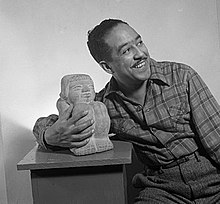 Deskripsyon imaj Langston Hughes.jpg.