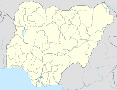 Mapa konturowa Nigerii, po prawej nieco u góry znajduje się punkt z opisem „Mubi”