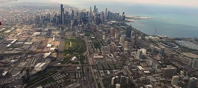 Le secteur financier du Loop, le quartier de South Loop et le secteur de Near South Side (en direction du nord).