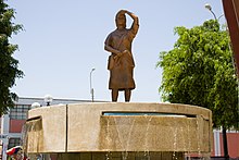 Estatua Maria Reiche