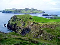 L'île de Calf of Man vue depuis l'île de Man.