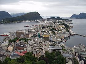 La ville d'Ålesund vue du ciel