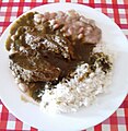 Seco de carne con arroz blanco y frejoles