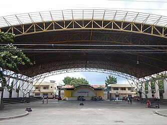 Covered gym near Cadiz City Hall