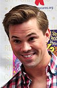 Andrew Rannells als Elijah