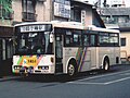 「GreenBox」塗装 (2901) P-LV314L、1989年式 横浜博覧会シャトルバスとして導入。PR塗装車をそのまま統一広告車両として使用していた。