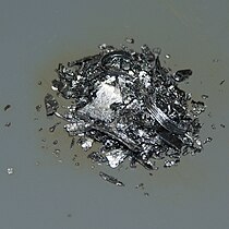 Hình: Iodine crystal