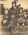 Crimean Tatar woman with children, 1925.