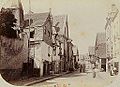 Une rue de Vitré photographiée en 1877 (L. Lasnier).