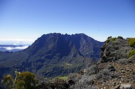 El pitón de las Nieves visto desde el Gran Bénare