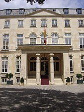 Egyptian inspiration/Egyptian Revival - portico of the Hôtel Beauharnais, Paris, L.E.N. Bataille, c.1804[207]