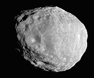 Janus, aufgenommen von Cassini-Huygens am 7. April 2010 aus einer Entfernung von ca. 75.000 km.