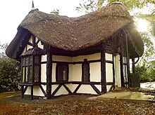 Original lodge house of 1833, located at Dublin Zoo entrance.