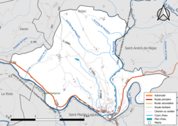 Carte en couleur présentant le réseau hydrographique de la commune