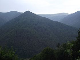 Юго-восточные отроги хребта Красна возле поселка Усть-Чорна