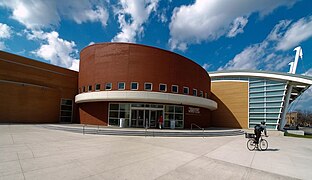 The Gerald Ratner Athletics Center, opened in 2003 and designed by Cesar Pelli, houses the volleyball, wrestling, swimming, and basketball teams.[103]