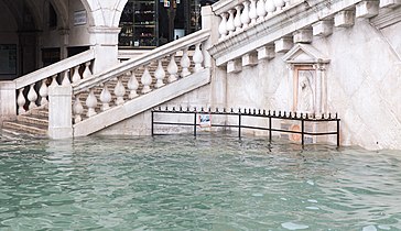 Rialto Bridge