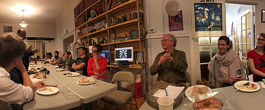 IA founder Brewster Kahle greets Wikimedians