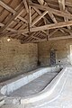 Vue intérieure du lavoir.