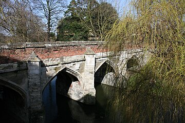 Noordelijke brug