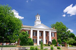 Polk County Courthouse in Columbus