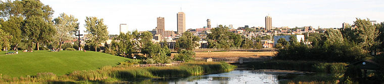 Québec vue du parc Cartier-Brébeuf