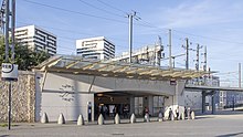 Entrée de la gare du côté nord