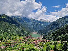 Black Sea Region: Uzungöl in Trabzon. Lush forests are found around the Pontic Mountains thanks to the high amounts of precipitation on the northern side of the mountain range.[311]