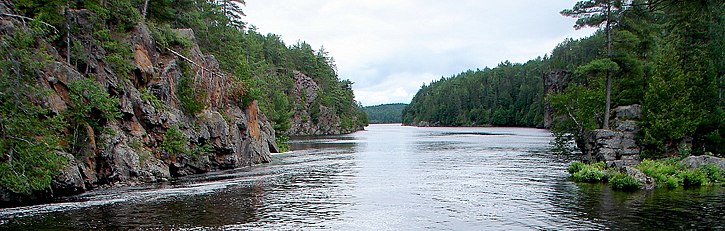 La rivière Mattawa en aval de la chute Talon