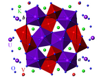 Structure de la carnotite déshydratée, projetée sur le plan (a, b). Violet : U, rouge : V, vert : K, bleu : O.