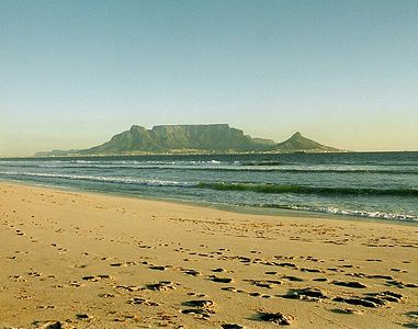 Menez an Daol gwelet eus Bloubergstrand