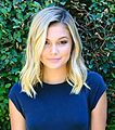 Olivia Holt op 12 september 2016 (Foto: Michael Palumbo) geboren op 5 augustus 1997