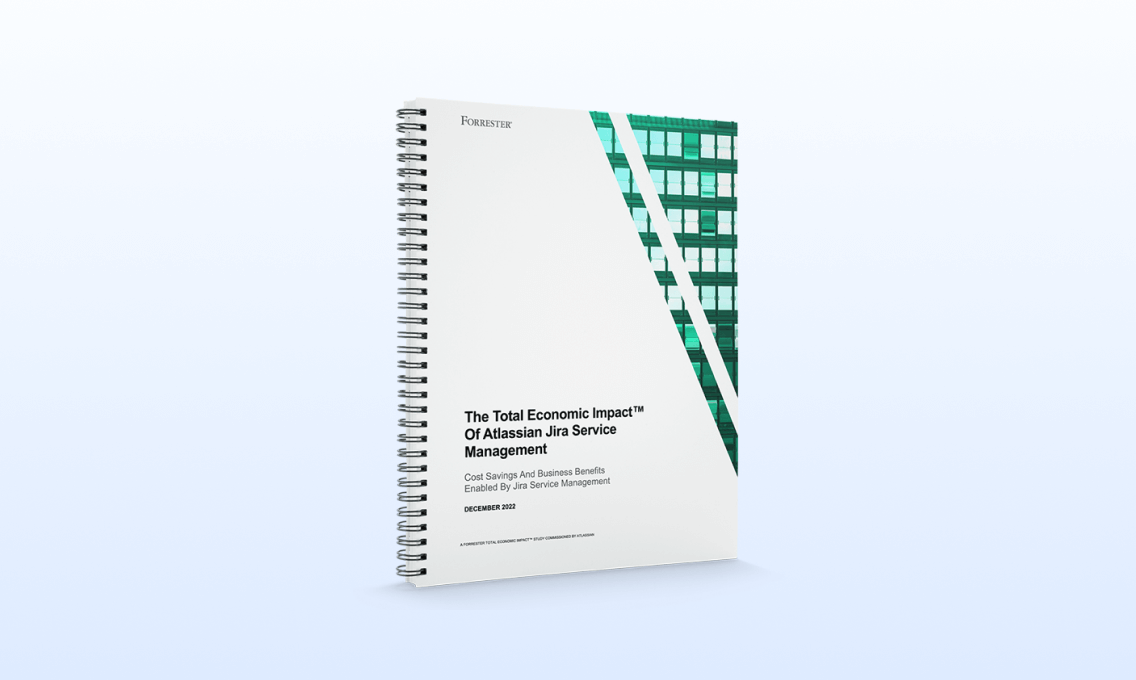 Portada del cuaderno en espiral titulado: "Total Economic Impact TM sobre Jira Service Management de Atlassian"