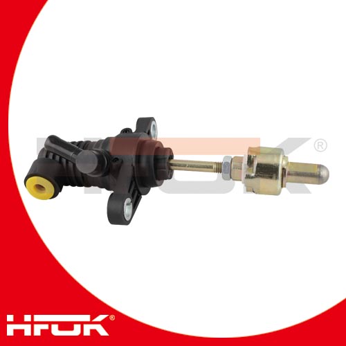 HYDRAULIC CLUTCH MASTER CYLINDER