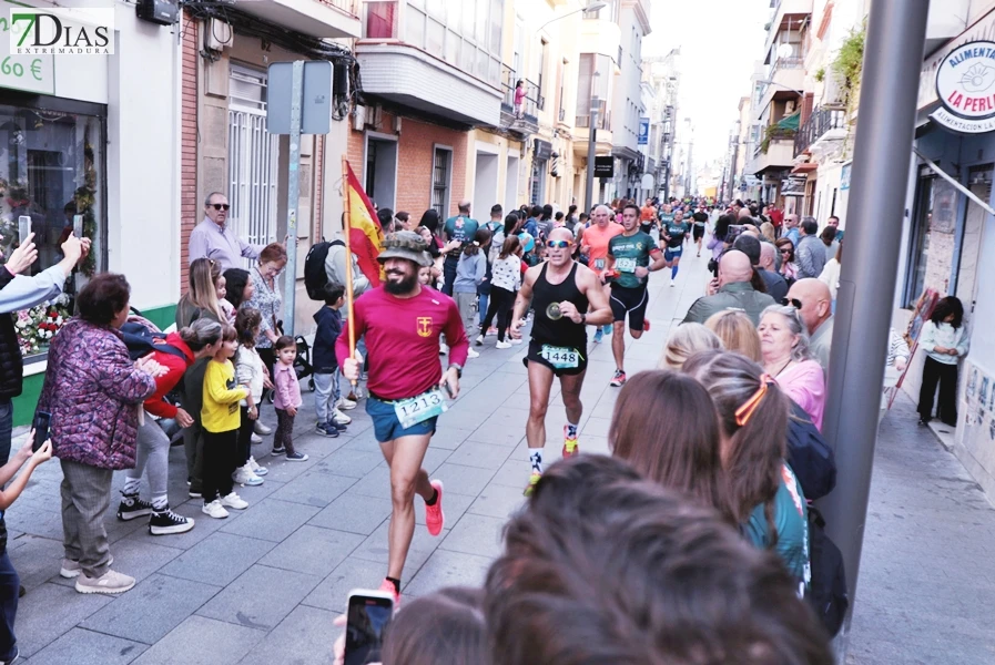 Imágenes del VII Cross Solidario Virgen del Pilar en Badajoz