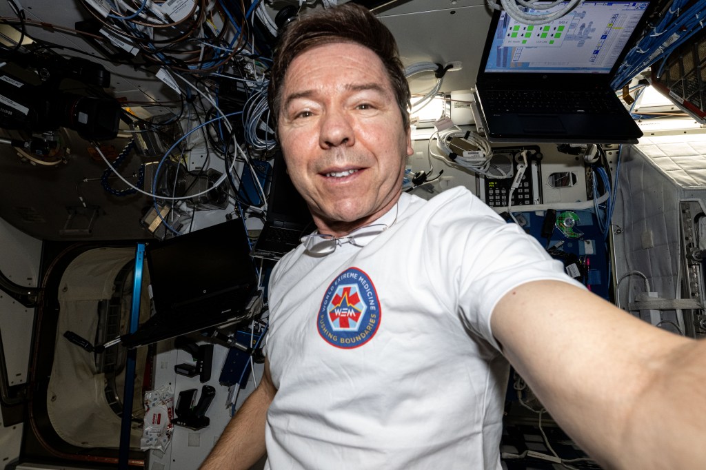 iss071e673526 (Sept. 16, 2024) -- NASA astronaut and Expedition 71 Flight Engineer Mike Barratt poses for a selfie aboard the International Space Station.