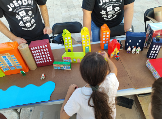 Children Envision Ideal Coastal Village with MSA during Science in the City